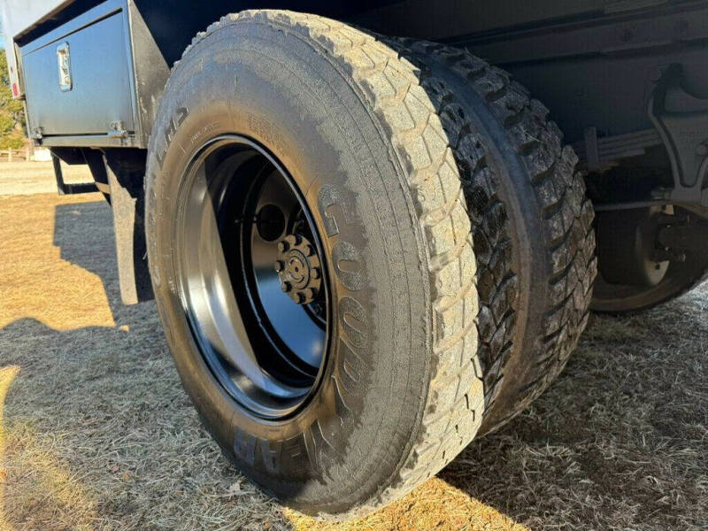 2013 Ford F-650 Super Duty