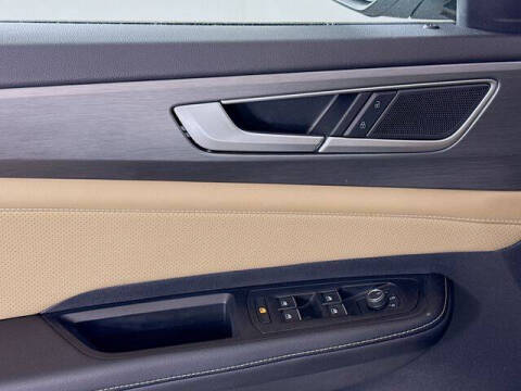 2024 Volkswagen Atlas Cross Sport SE 4Motion