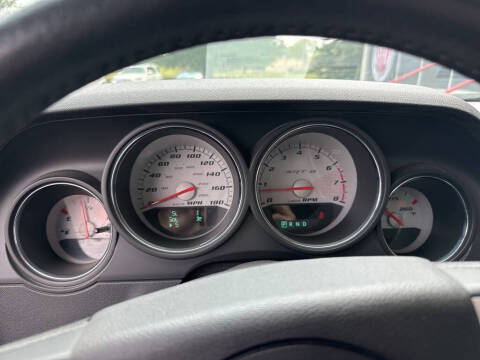 2008 Dodge Challenger SRT8