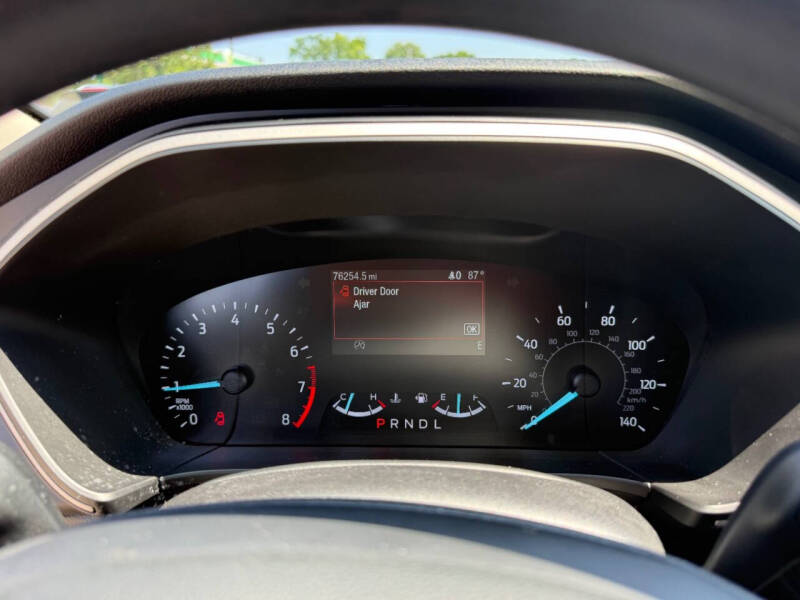 2020 Ford Escape SE
