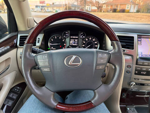 2013 Lexus LX 570