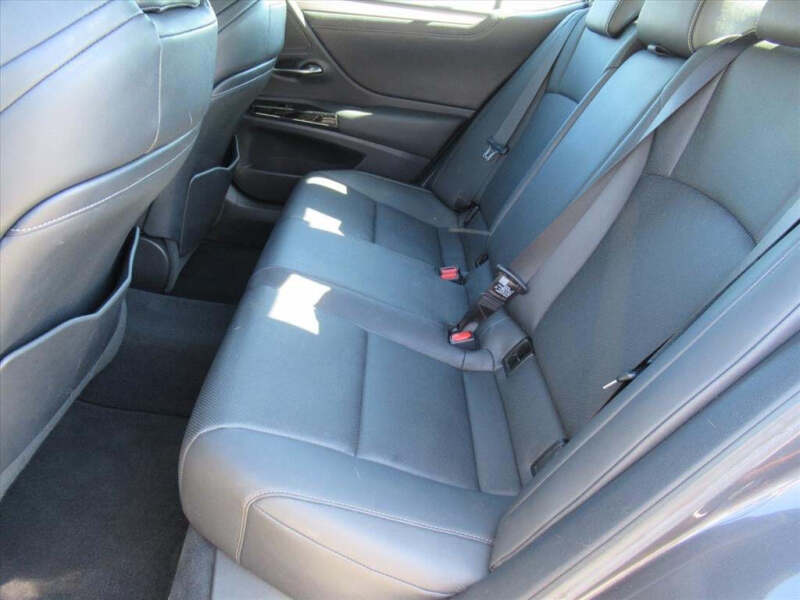 2022 Lexus ES 350 F SPORT