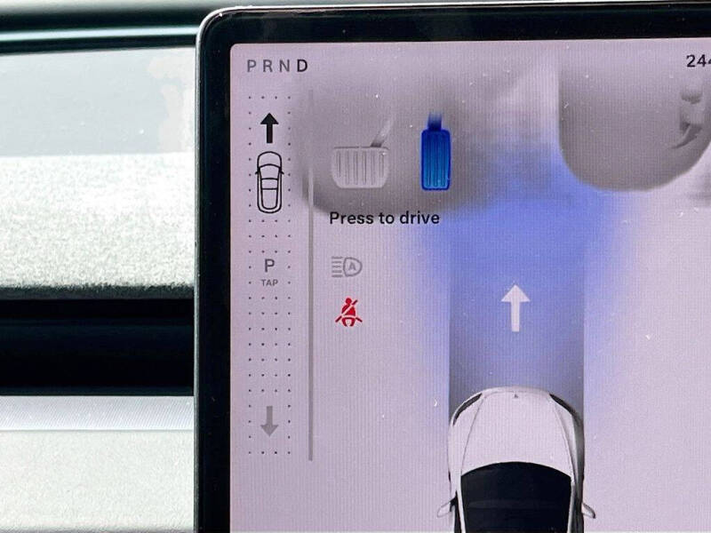 2025 Tesla Model 3 Long Range