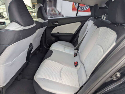 2017 Toyota Prius Three