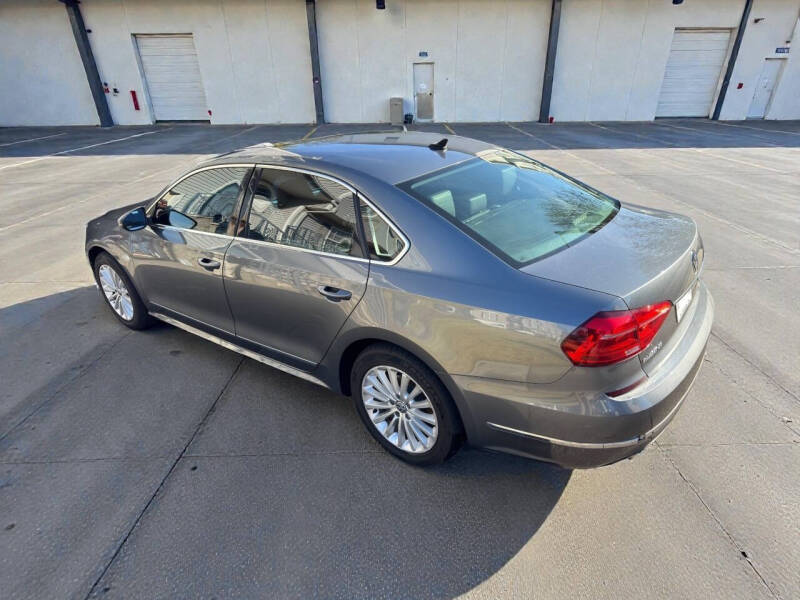 2016 Volkswagen Passat 1.8T SE