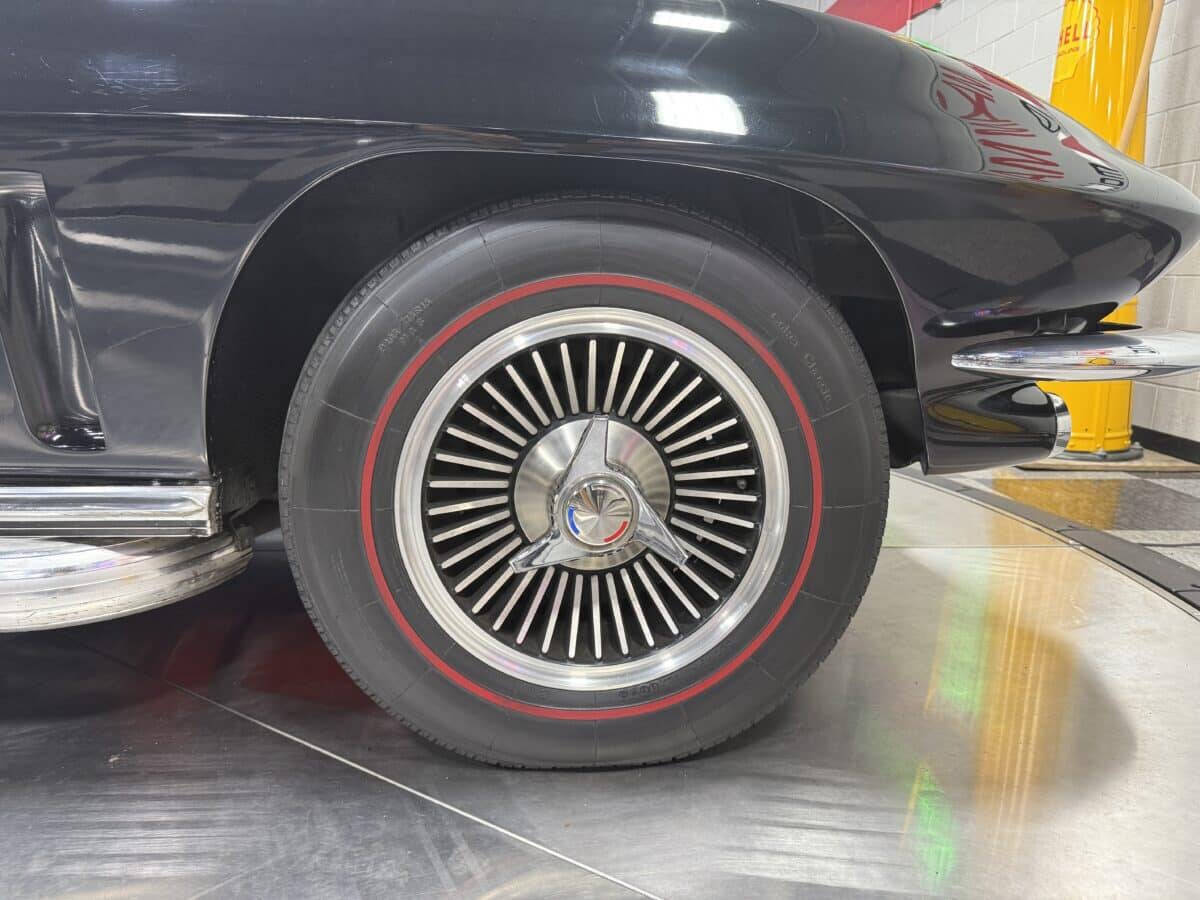 1966 Chevrolet Corvette 107