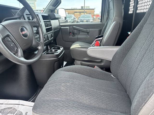 2021 GMC Savana 2500