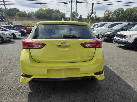 2016 Scion iM