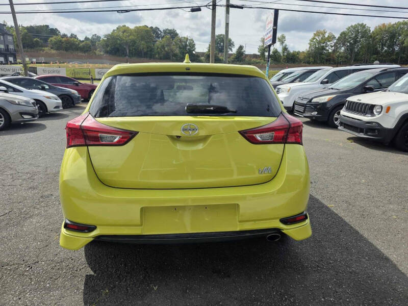 2016 Scion iM