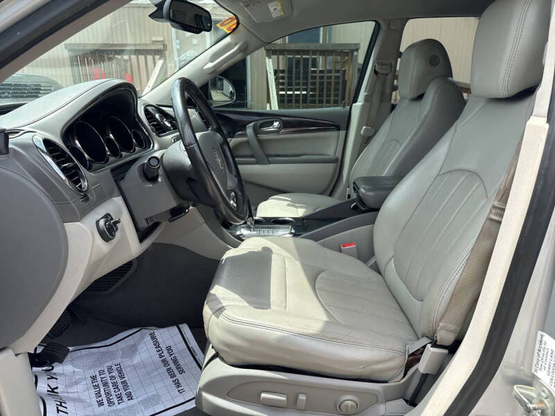 2017 Buick Enclave Leather