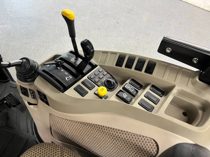 2019 John Deere 3039R