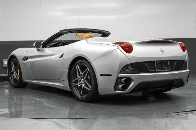 2011 Ferrari California