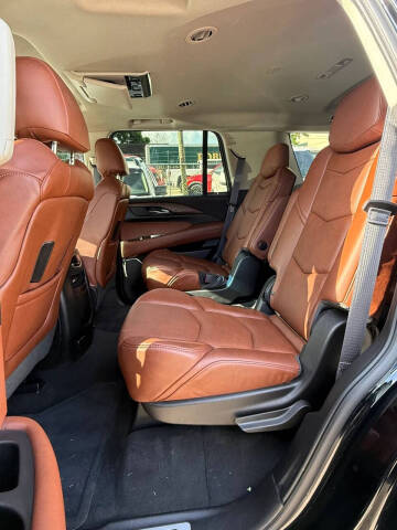 2015 Cadillac Escalade Luxury