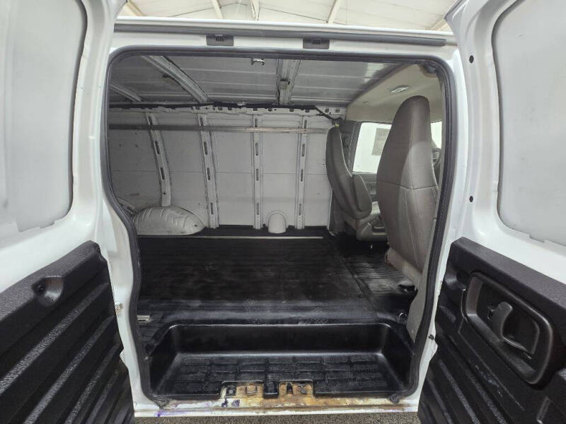2020 Chevrolet Express 2500