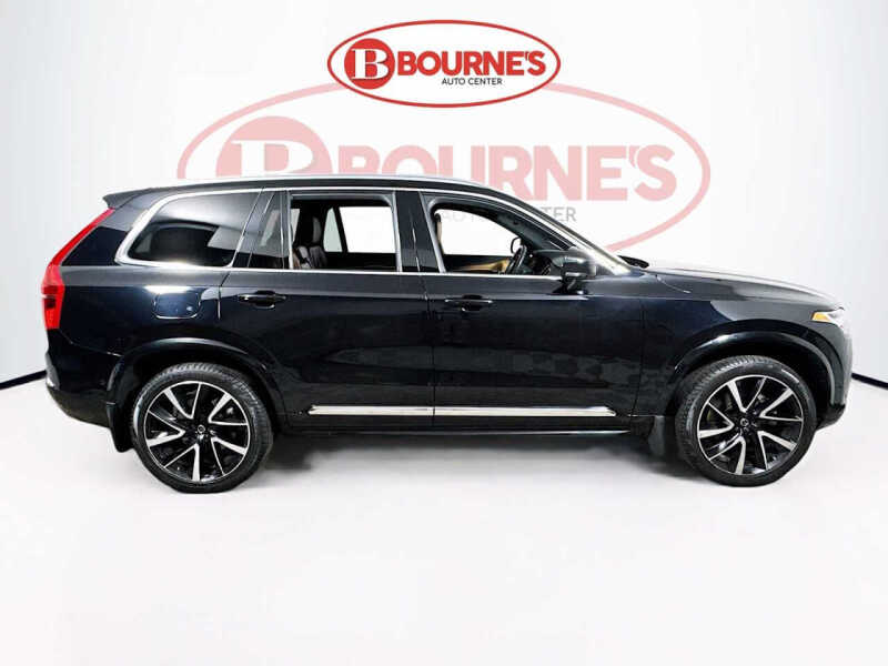 2023 Volvo XC90 B6 Plus Bright Theme 7P