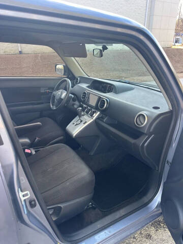 2010 Scion xB