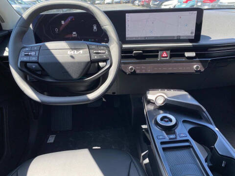 2025 Kia EV6 Light Long Range