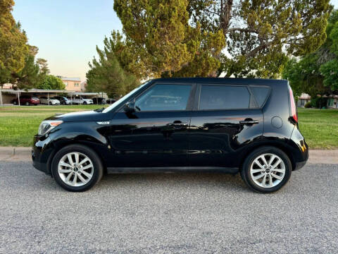 2017 Kia Soul +