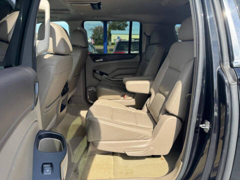 2017 GMC Yukon XL SLT