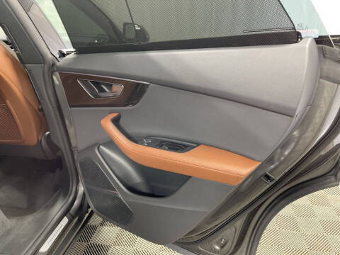 2022 Audi Q8 quattro Premium Plus 55 TFSI