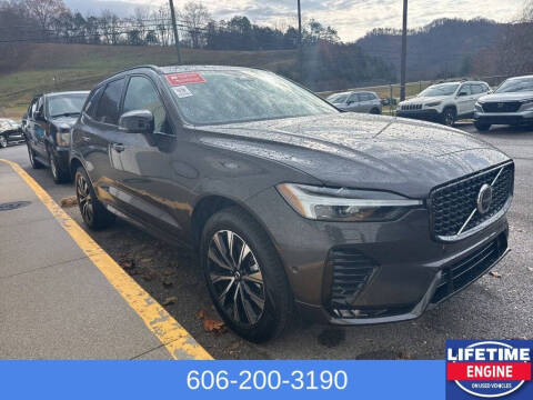 2025 Volvo XC60 B5 Plus Dark Theme