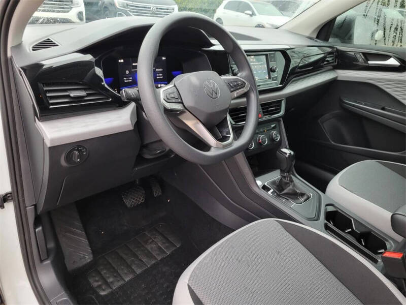 2022 Volkswagen Taos S