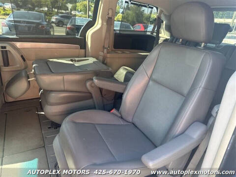 2011 Volkswagen Routan