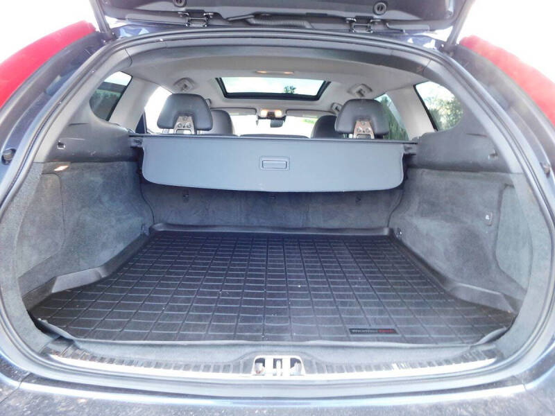 2016 Volvo XC60 T5 Platinum