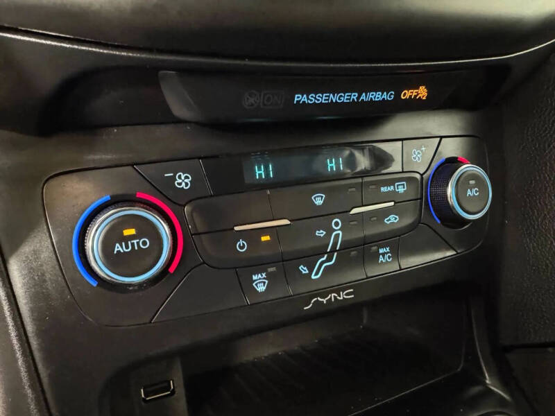 2017 Ford Focus SE