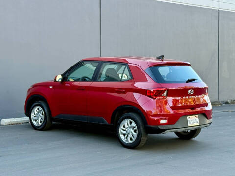 2021 Hyundai Venue SE