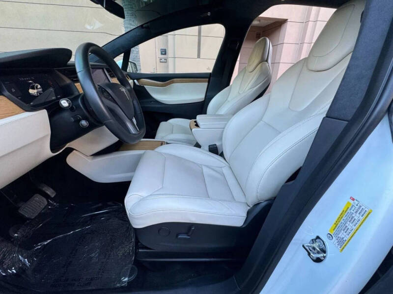 2019 Tesla Model X Long Range