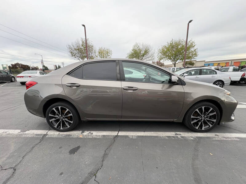 2017 Toyota Corolla SE