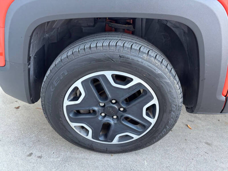 2016 Jeep Renegade Trailhawk