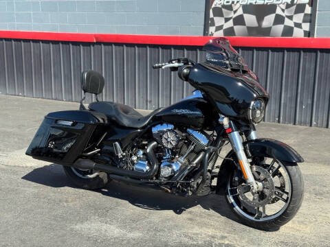 2014 Harley-Davidson Street Glide Custom