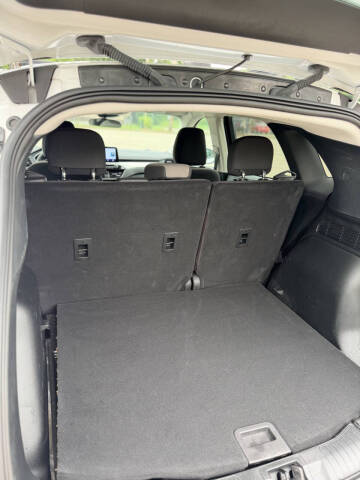 2021 Ford Escape SE