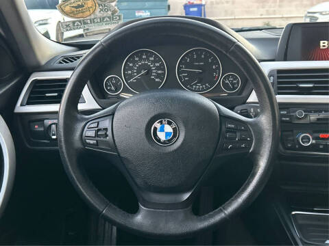 2014 BMW 3 Series 320i