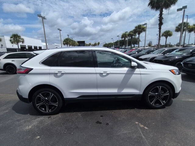 2020 Ford Edge Titanium