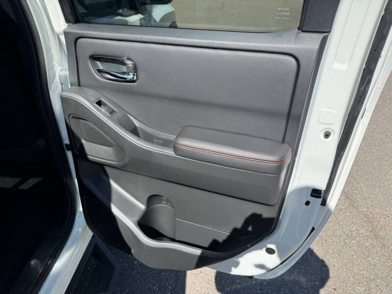 2025 Nissan Frontier