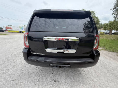 2018 GMC Yukon XL SLE