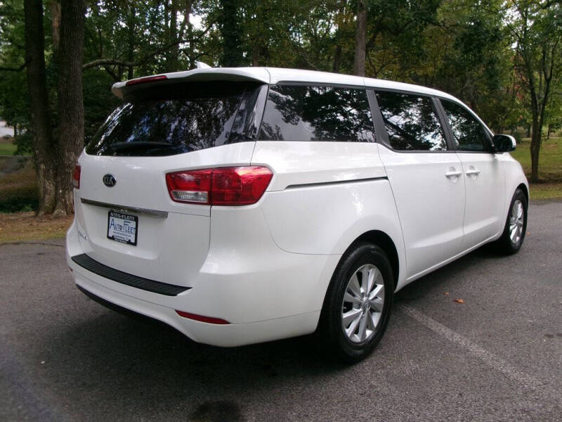 2018 Kia Sedona L