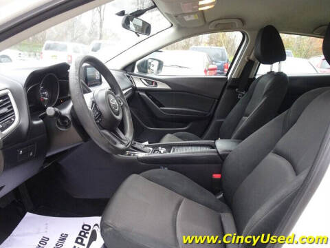 2017 Mazda MAZDA3 Sport