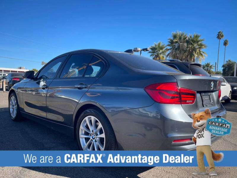 2017 BMW 3 Series 320i