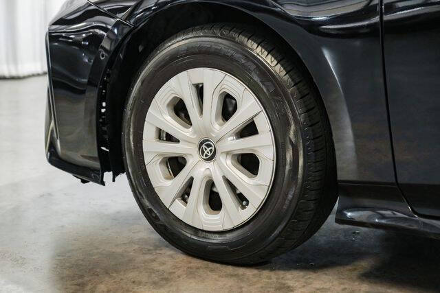 2020 Toyota Prius LE