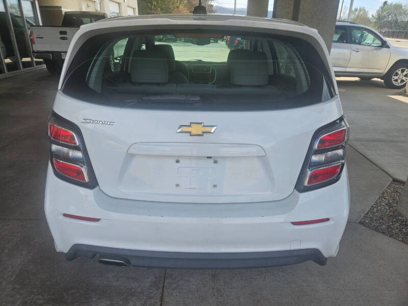 2017 Chevrolet Sonic LT Auto Fleet
