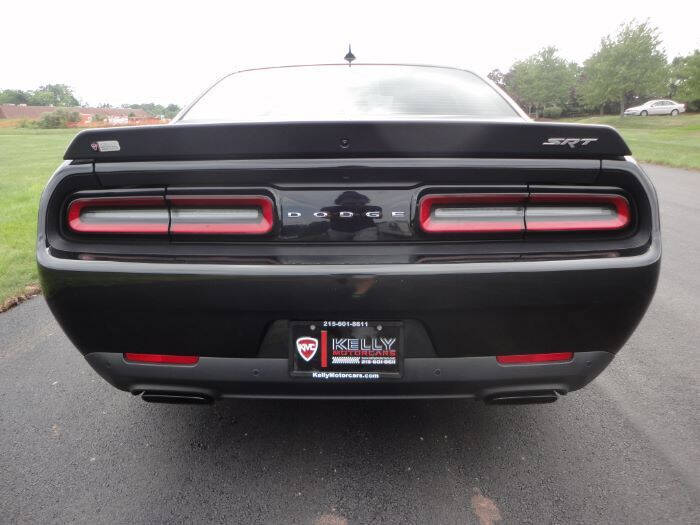 2015 Dodge Challenger SRT Hellcat