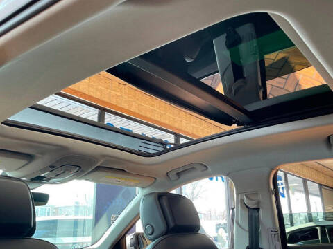 2022 Audi e-tron quattro Premium Plus