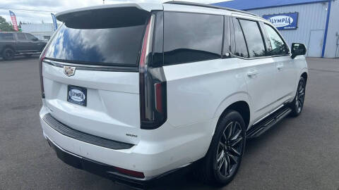 2021 Cadillac Escalade Sport