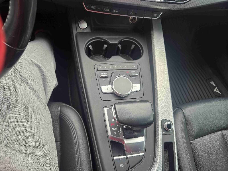 2017 Audi A4 2.0T quattro Premium Plus