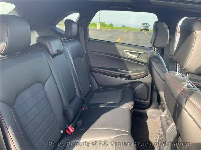 2021 Ford Edge ST-Line