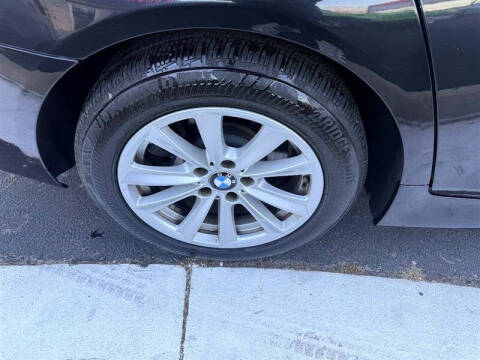 2016 BMW 5 Series 528i